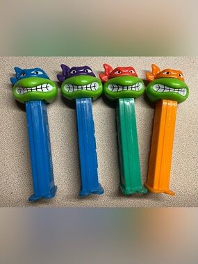 TMNT PEZ